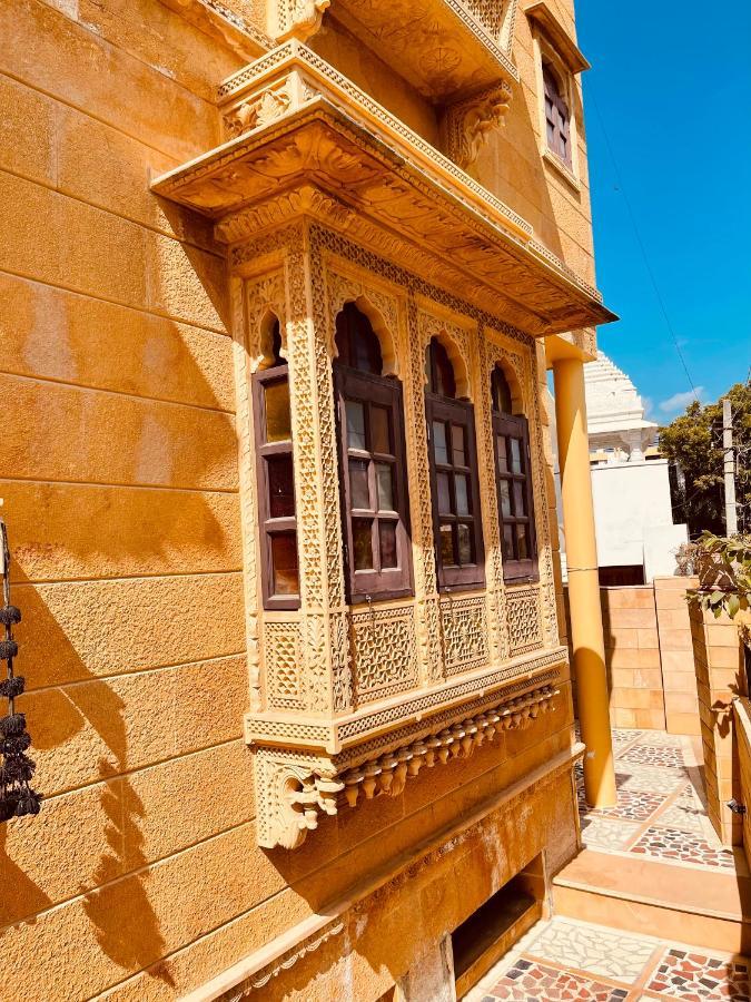 Vedsa Haveli Apartment อุเดเปอร์ ภายนอก รูปภาพ